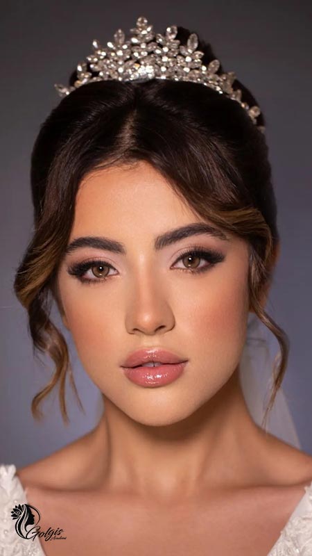یک آرایش ساده عروس ایرانی