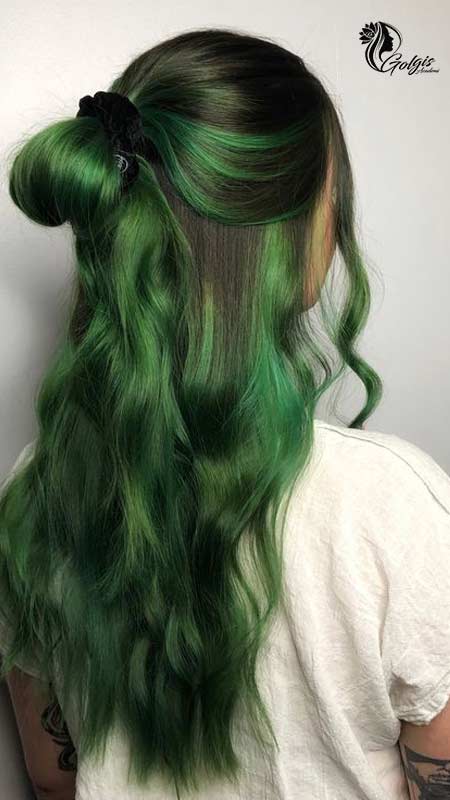 هایلایت سبز روی موی بلند